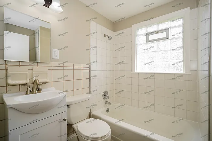 2917 Ashby Rd — Photo 10