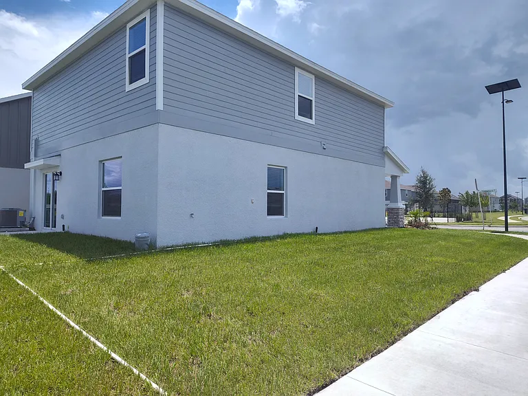Side space of yard