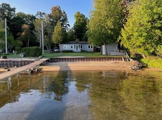 7384 Cron Ave, Onekama, MI 49675