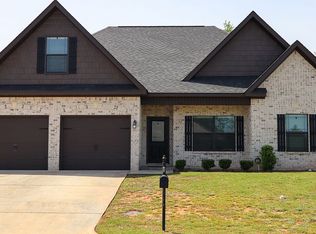 203 Ponderosa Dr, Midland City, AL 36350