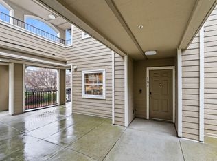 852 Diablo Ave #104, Novato, CA 94945