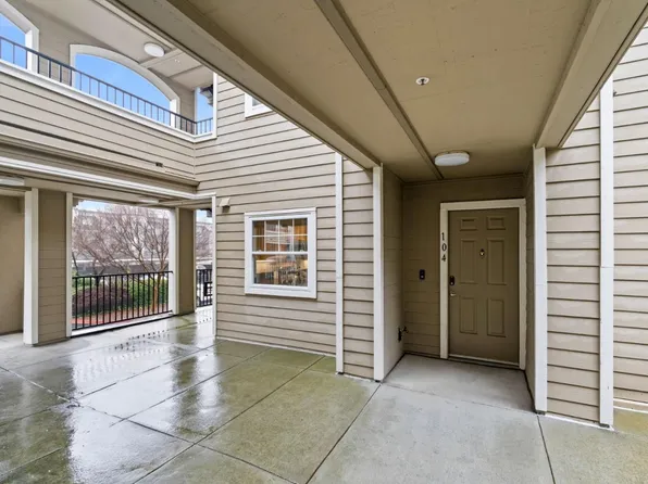 852 Diablo Ave #104, Novato, CA 94945