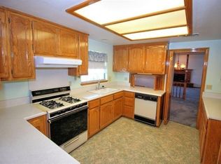 13939 Silverlake Pl, Victorville, CA 92395