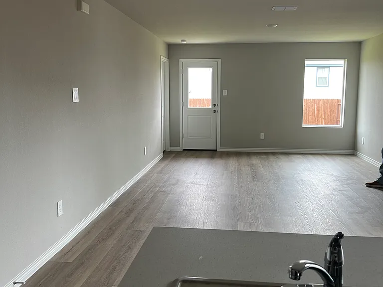 5508 Flannel Ln — Photo 2
