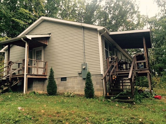 1st image of 110 Briarwood Dr