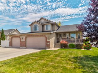 1661 W 1950 S, Syracuse, UT 84075