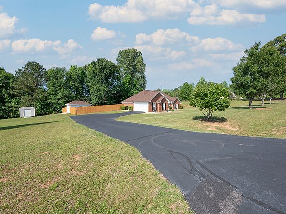 4th image of 664 Boyd Branch Dr
