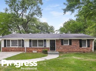 6226 Castlewood Dr, Morrow, GA 30260
