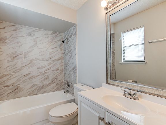 4th image of 11660 Tyndel Creek Ln