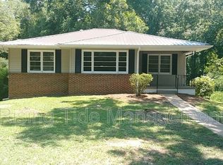 517 5th Ct, Pleasant Grove, AL 35127