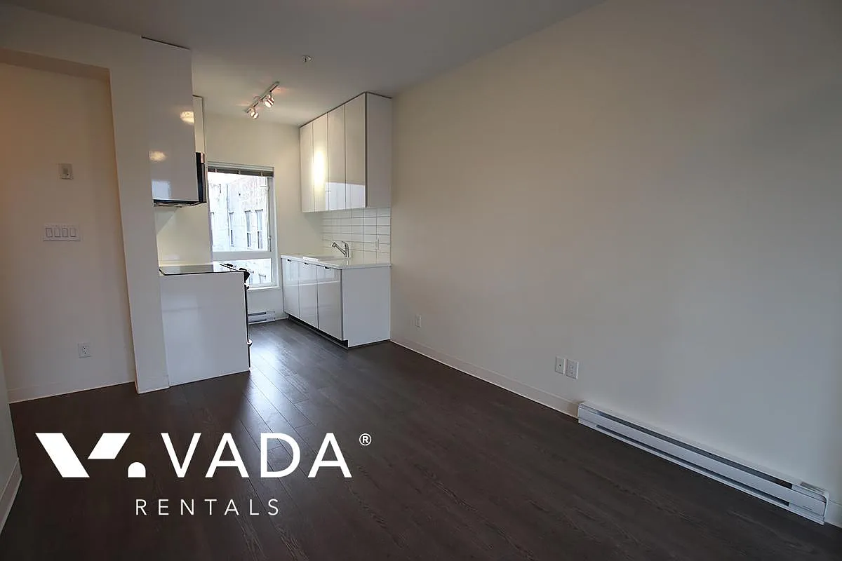 Building Photo - 138 Hastings St E #301