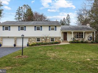 7 Olivia Dr, Yardley, PA 19067