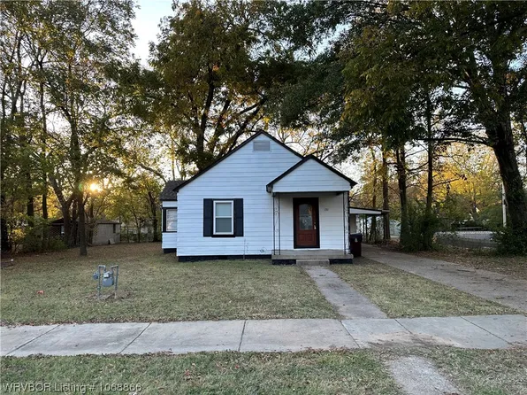 1311 N 38th St, Fort Smith, AR 72904