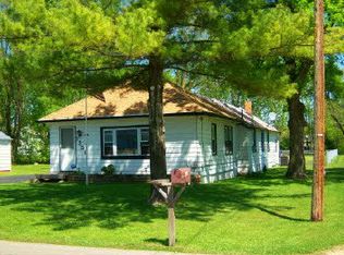 1351 Division St, Beloit, WI 53511