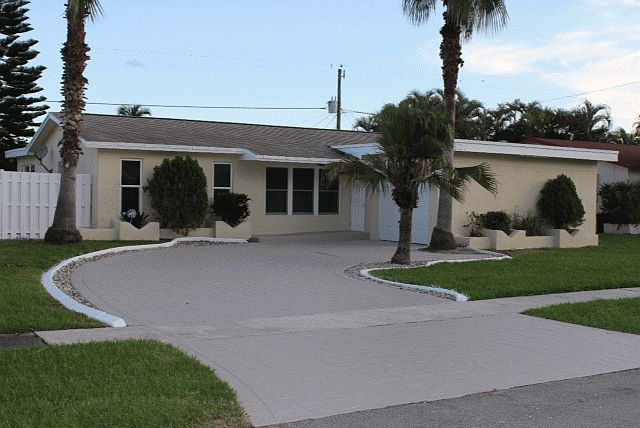 1st image of 11821 NW 29th St