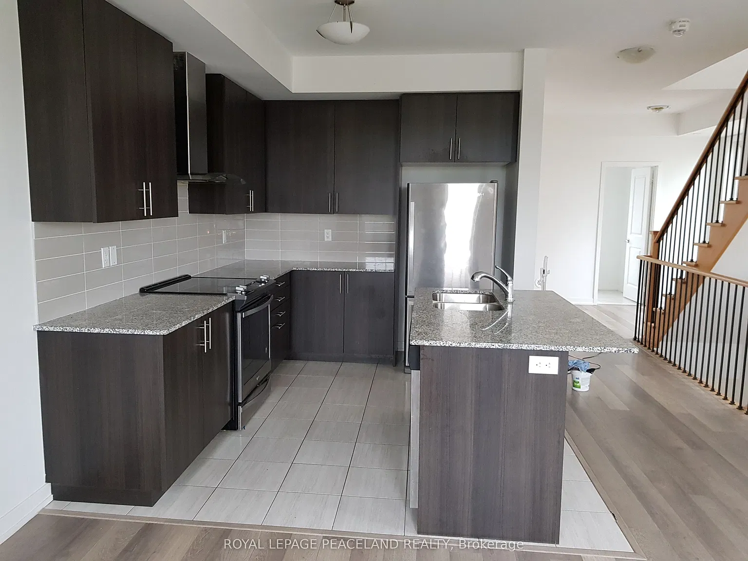 3 bed, $3,100 — Photo 2