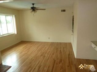 16312 Calahan St, North Hills, CA 91343