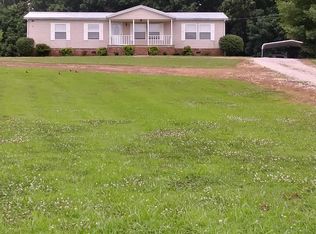 1020 Roans Creek Levee Rd, Yuma, TN 38390