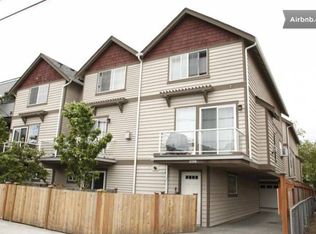 11710B Greenwood Ave N, Seattle, WA 98133