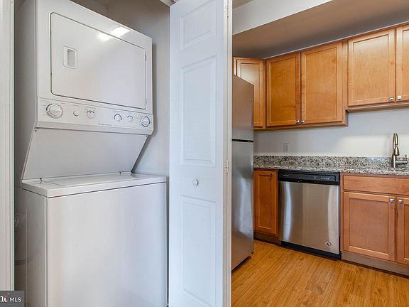 5th image of 1704 Shallcross Ave