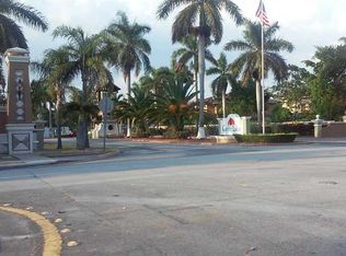 15519 SW 32nd Ter, Miami, FL 33185