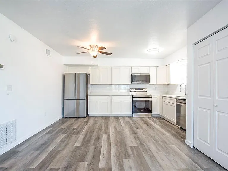 717 E Gulf Blvd #2 — Photo 9