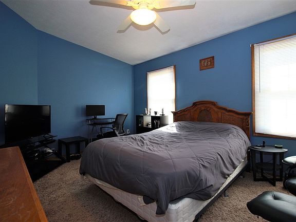 5th image of 1516 Martin Luther King Dr #1