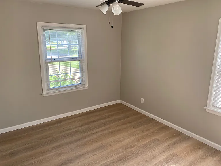 10657 Saint Veronica Ct — Photo 10