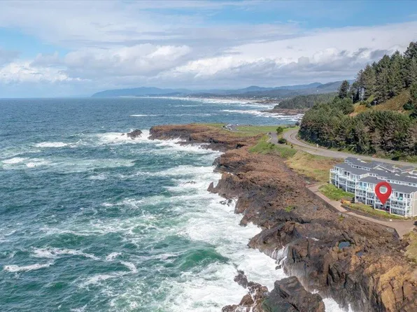 1123 N Highway 101 #16, Depoe Bay, OR 97341