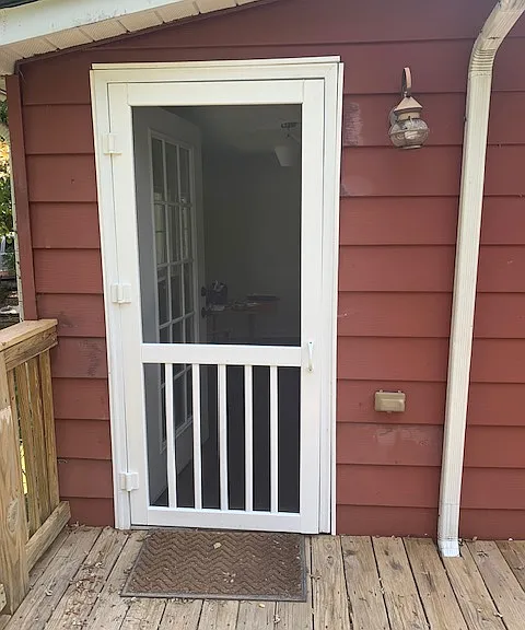 604 Wilson St — Photo 5