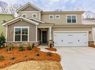 843 Oak Manor Dr SE, Concord, NC 28025