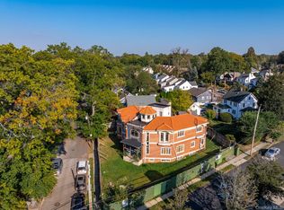254-04 W End Drive, Little Neck, NY