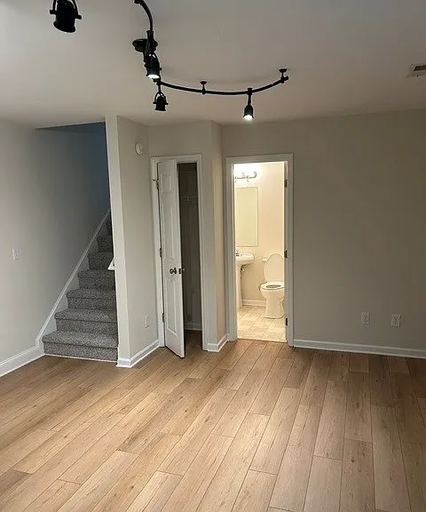 104 Cornwall View Ct #104 — Photo 5
