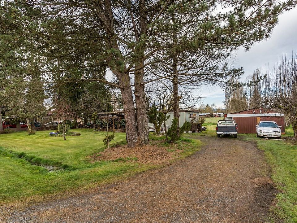 2nd image of 56831 Raasee Ln