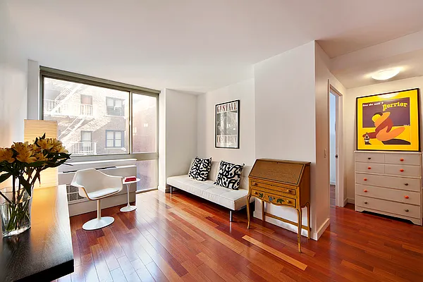 Rented by Compass | media 10