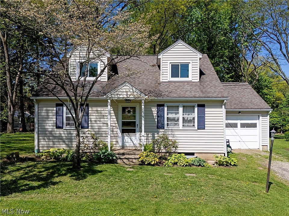 1st image of 2874 Melrose Dr