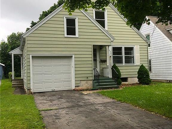 2nd image of 450 Plymouth Dr
