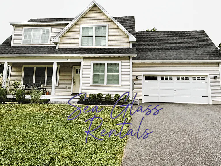 Beacon Dr — Photo 38