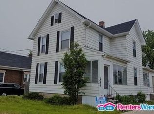 2029 Douglas Ave, Racine, WI 53402