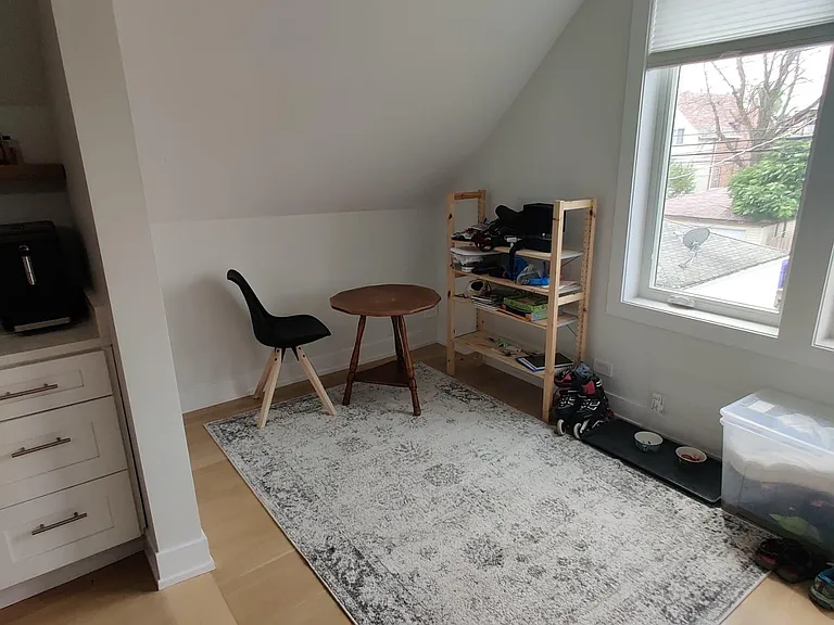 4514 N Harding Ave #2 — Photo 4