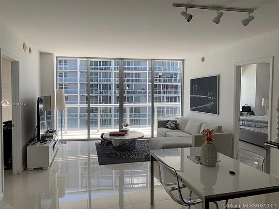 4th image of 3410-495 SW Brickell Ave APT 3410