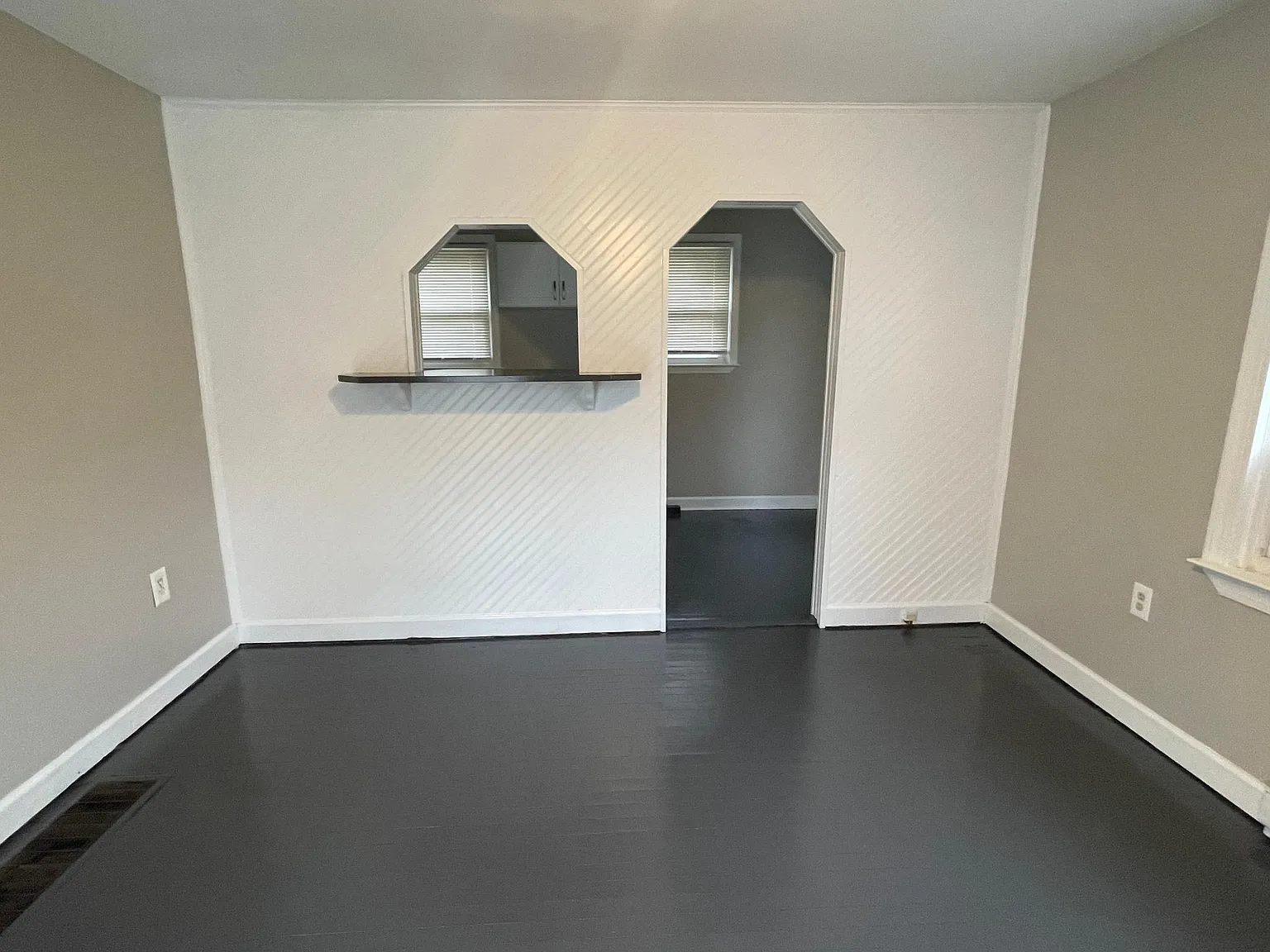 1 bed, 500 sqft, $895 — Photo 4