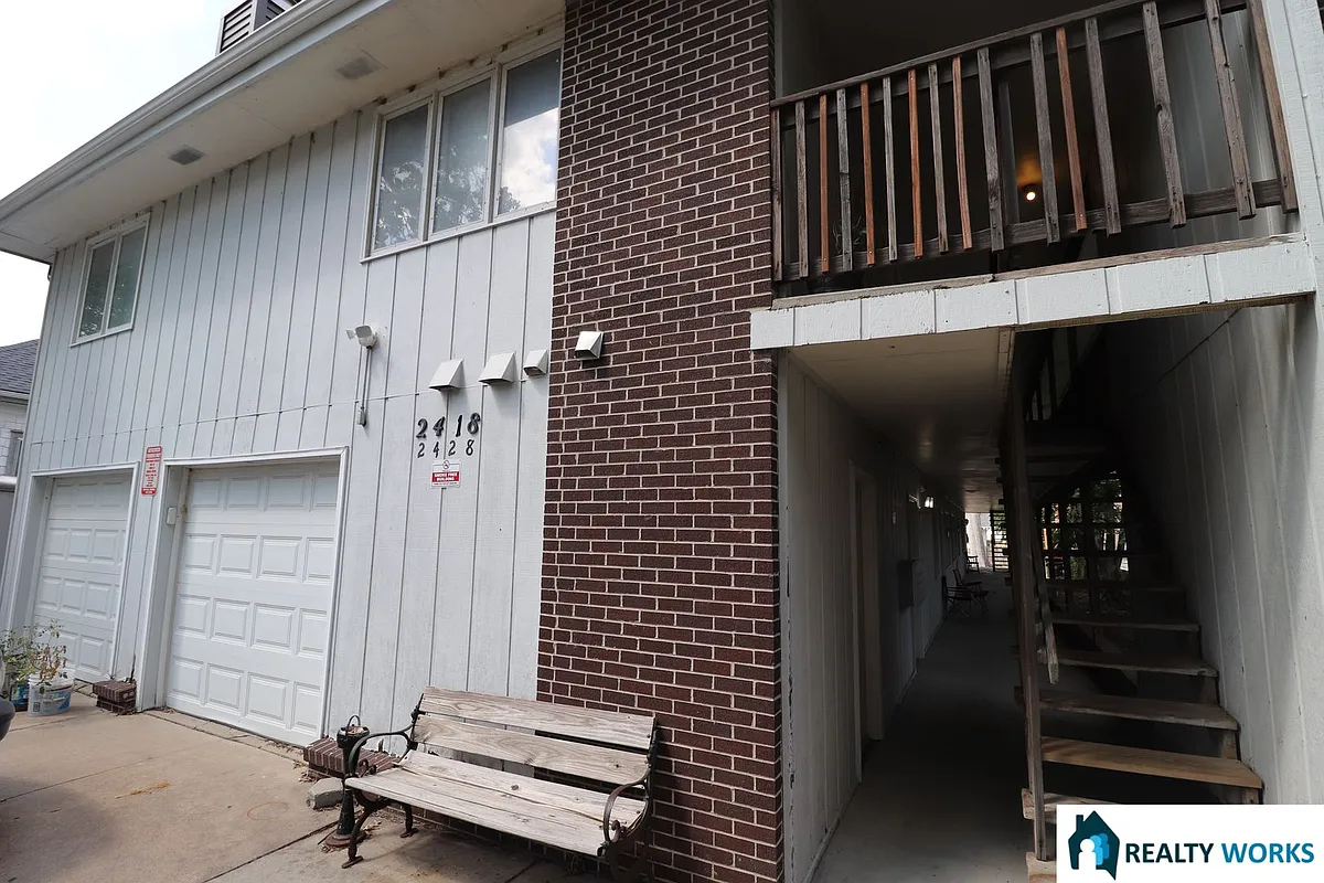 Building Photo - 2418 D Street