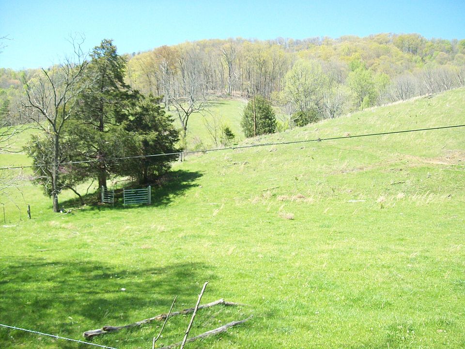 1st image of 2812 Rebel Hollow Rd