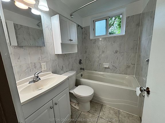 5th image of 476 Albert St