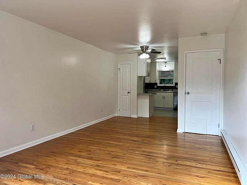 5th image of 65 Ives Court
