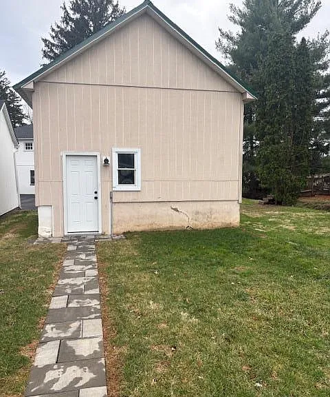 8938 Breinigsville Rd — Photo 18