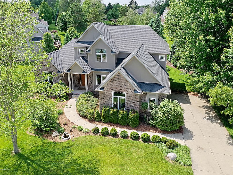 1st image of 16967 E Broadview Dr