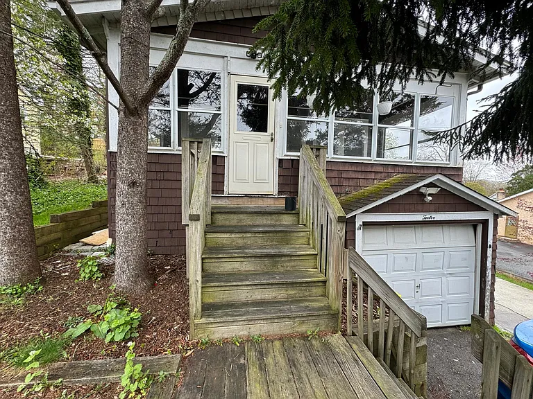 12 Grandview Ave — Photo 10
