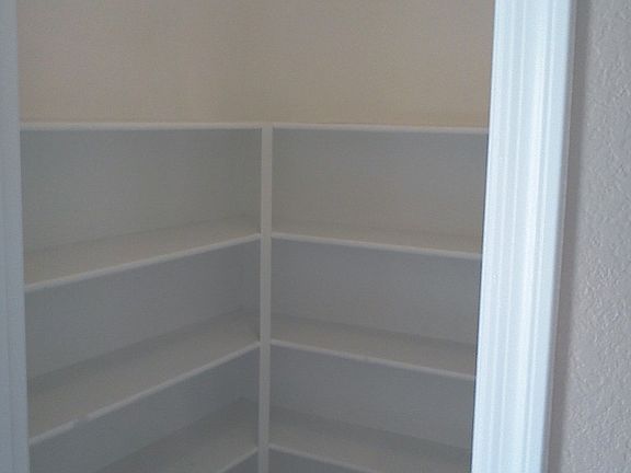 5th image of 2413 W ROMLEY Avenue